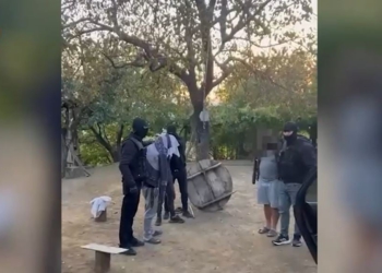 EMRAT/ Kapen mbi 40 kg drogë në Mirditë, prangosen dy vëllezërit dhe shoku i tyre