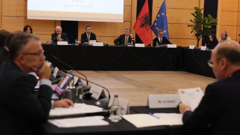 Mblidhet Komiteti Parlamentar i Stabilizim Asocimit BE-Shqipëri/ Gonzato: Qeveria shqiptare, me axhendë ambicioze për integrimin