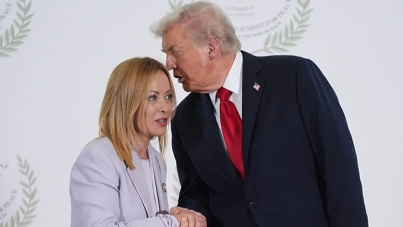 Trump harron “miqësinë”, i bën presion Melonit që të blejë armë amerikane për Ukrainën