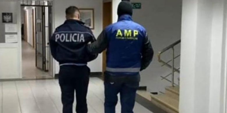 AMP arreston në flagrancë policin në Tiranë nën efektin e alkoolit