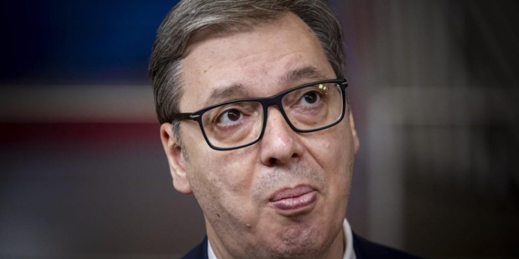 Presidenti serb Vuçiç mohon akuzat e Rusisë: Kemi eksportuar armë, por jo drejt Ukrainës