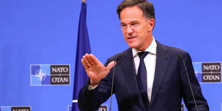 Shefi i NATO-s paralajmëron Putinin: Nuk mund ta fitosh kurrë luftën bërthamore, mos e nis