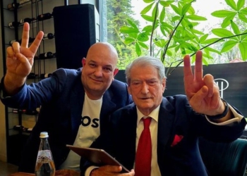 “Nuk dua të më duket vetja k**”, Vrenozi refuzon protestën e PD: S’jam për ti bërë serenatë Ramës