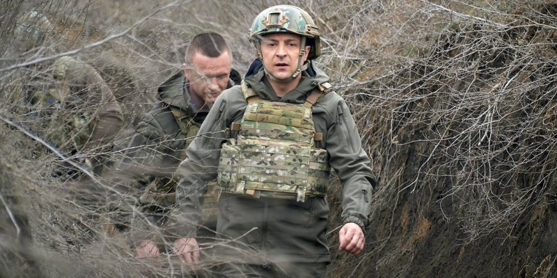 Presidenti Zelensky: Ukraina do të rishikojë planet e mbrojtjes, situata në terren ka ndryshuar