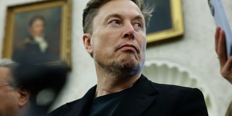 Elon Musk bëhet personi i parë në histori me pasuri 500 miliardë dollarë
