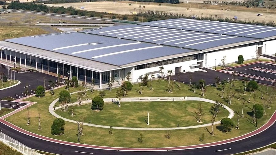 Japonia mposht Kinën dhe arrin “mrekullinë” e shndërrimit të ujit të kripur në energji