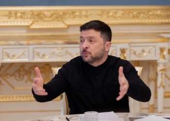 “Zelensky nuk mund të mos e dinte”, gazetari ukrainas flet për skandalin: Hetimi do të tregojë nëse Presidenti është bashkëfajtor