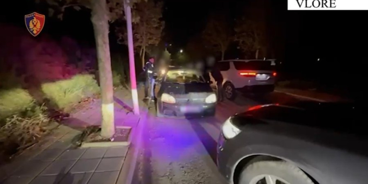 Operacioni “Triple” në Vlorë, tre të rinj nga Lushnja kapen me kokainë