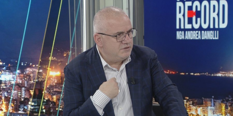 “Beleri i vuri vulën non gratës time”, Artan Hoxha: Pas shkrimeve dhe investigimeve për të, Greqia mori hak
