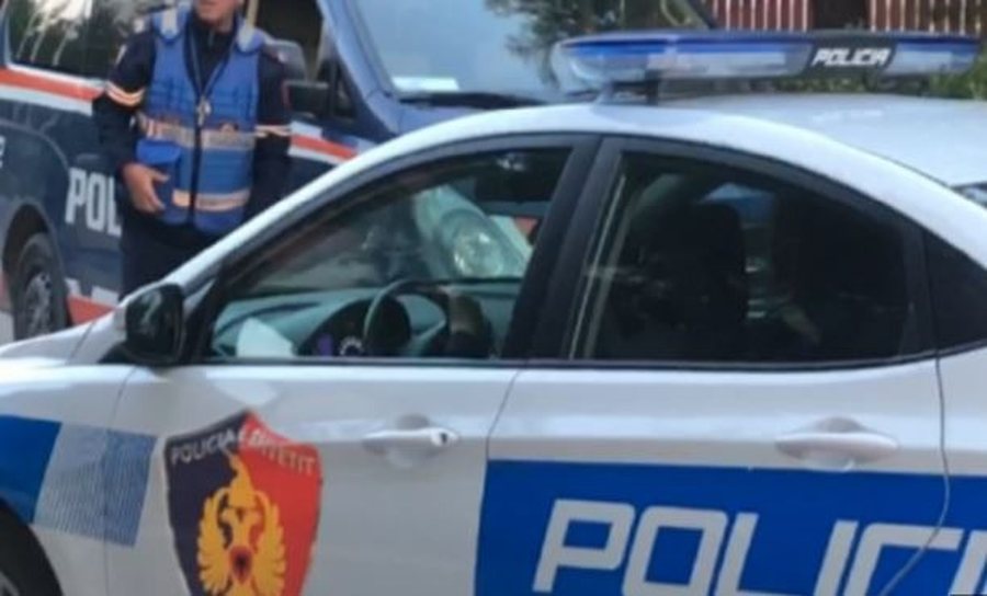 U zbulua gjatë kontrollit rutinë, arrestohet 18-vjeçari me kokainë në Tiranë
