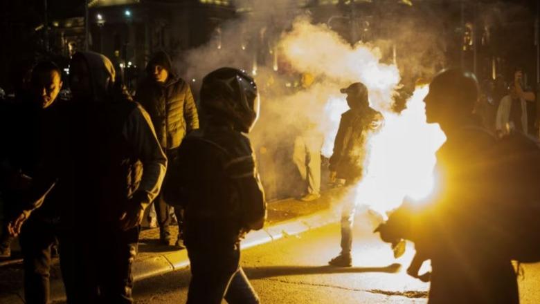 Nga Sarajeva në Ukrainë e deri në Serbi/ Kush kërcënoi me masakër në protestën në Beograd?