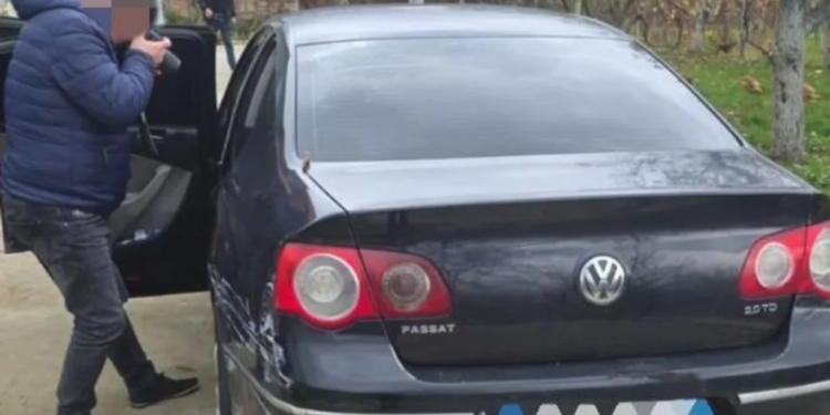“Më shantazhoi dhe kreu marrëdhënie seksuale me dhunë”, një vajzë denoncon punonjësin e policisë së Dibrës