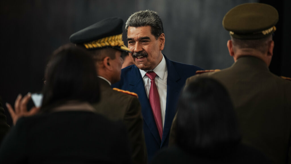 Planet sekrete të CIA-s për rrëzimin e Maduro-s dhe atentati i sajuar në Trinidad