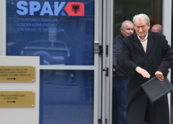 Berisha në SPAK për 21 Janarin, Meçe: Doli i buzëqeshur edhe pse u vranë 4 qytetarë