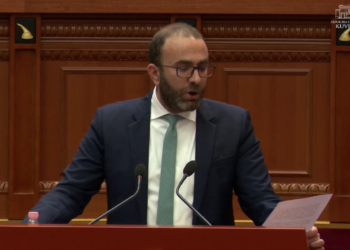 Bardhi deklaron votën e demokratëve kundër buxhetit: Jemi me Shqipërinë dhe jo pengmarrësit