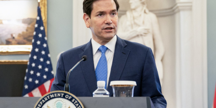 SHBA uron Shqipërinë për 28 Nëntorin, Rubio: Vendet tona gëzojnë partneritet të fortë