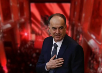 Ceremoni për 113-vjetorin e Pavarësisë, Begaj: Të gjithë kemi një rol në integrimin në BE