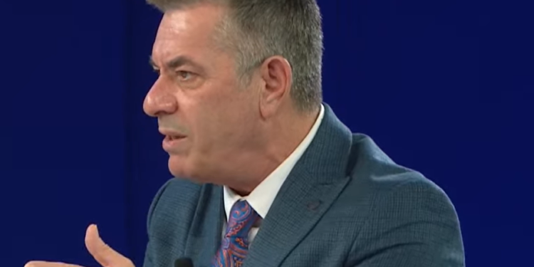 Protesta e PD-së, Vangjeli: Berisha i paqartë, sulmon SPAK-un, që duhet ta kishte aleat