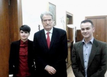 “Ky ligj shkatërron familjen”/ Berisha flet para Kuvendit kundër projektligjit për barazinë gjinore