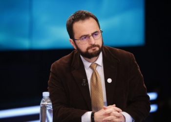 Firmoset dorëheqja e Endrit Shabanit nga Këshilli Bashkiak, shkak kandidatura për postin e Avokatit të Popullit