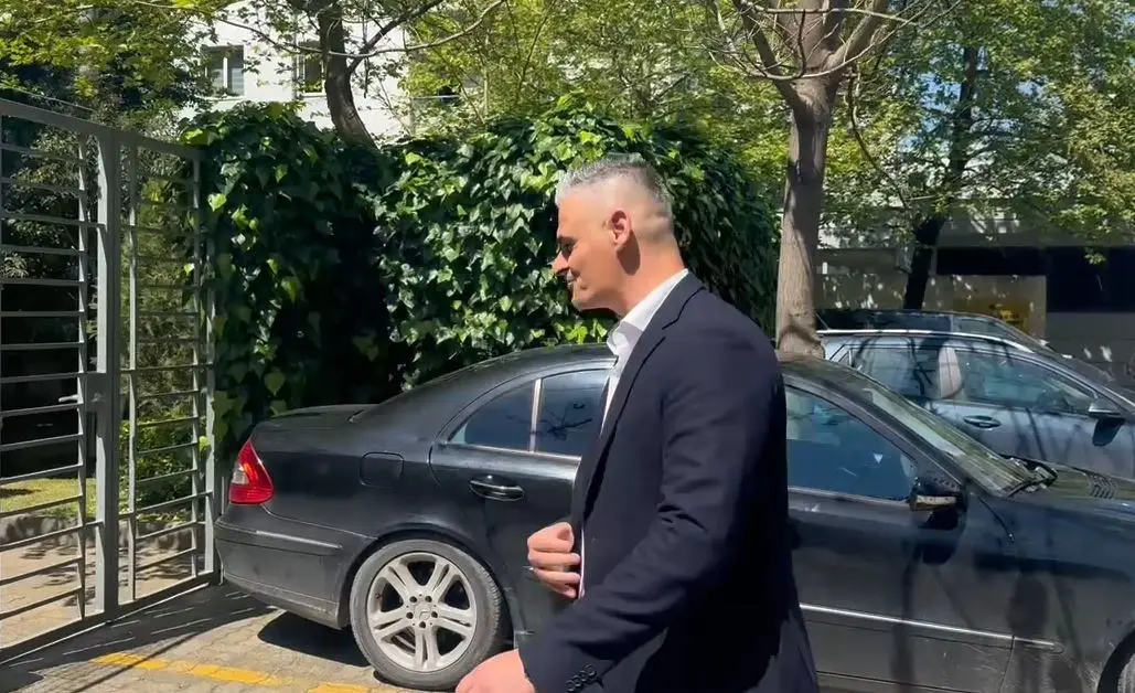 Hetimi për tunelin e Llogarasë, kreu i ARRSH paraqitet në SPAK. Avokati: Nuk kemi deklaratë