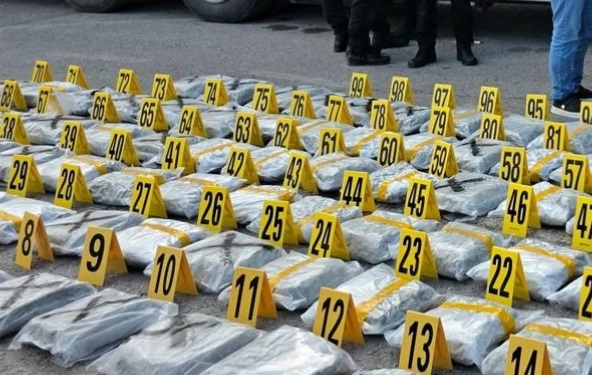 120 kg kanabis nga Shqipëria drejt Kosovës, arrestohet shoferi i autobusit pa pasagjerë