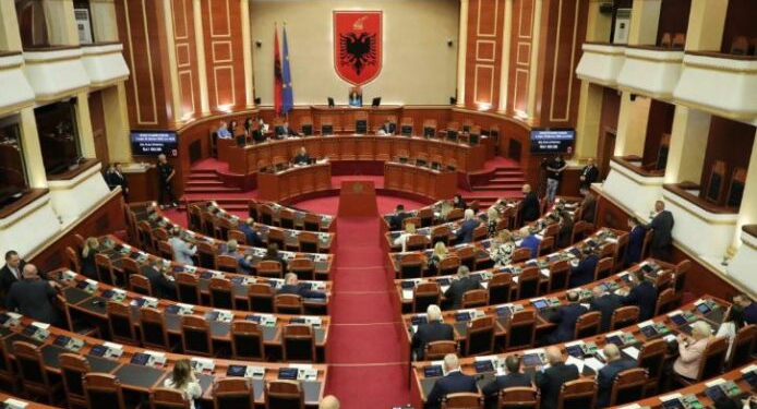 Nis sot nga puna Komisioni për Reformën Zgjedhore. Në rend dite mbështetja e OSBE/ODIHR dhe “Venecias”…