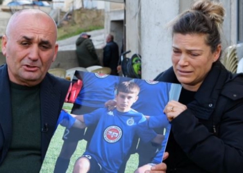 Një vit nga vrasja e Martin Canit, flet nëna: Nuk e meritonte atë vdekje, do apeloj çdo vendim