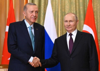 Erdogan të Hënën do të zhvillojë bisedime me Putin për planin e paqes në Ukrainë