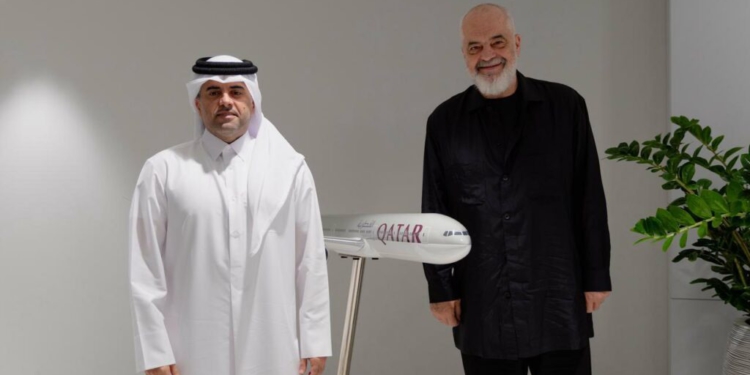 Qatar Airways në Shqipëri? Rama takon CEO-n në Doha: Ishalla…