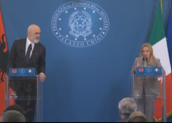 “Sot ditë historike!”, Rama në konferencë me Melonin: Përveç dëshirës, “motra e madhe” ka dashurinë të ndihmojë Shqipërinë