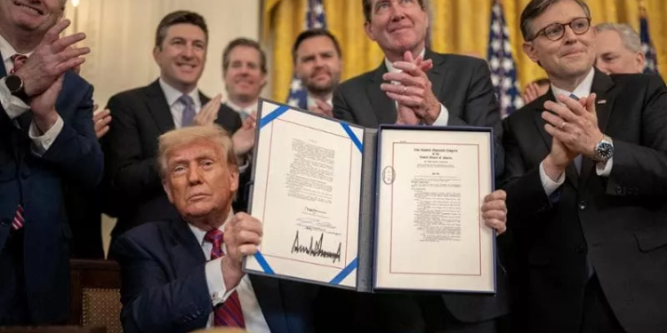 Stablecoin drejt shpërthimit global: Trump i kthen në mjet financiar dhe politik