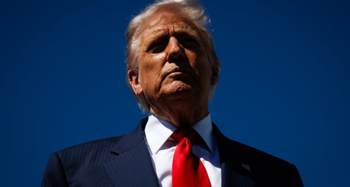 Trump kërcënon BBC, stuhi dorëheqjesh në media. Drejtuesit kërkojnë falje