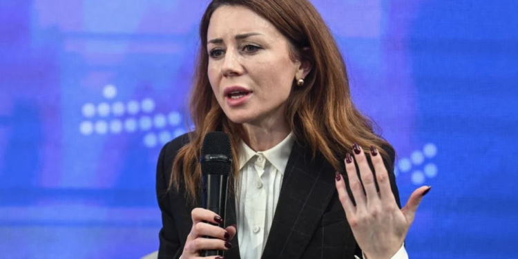 Parlamenti i Ukrainës shkarkon 2 ministrat pas skandalit me korrupsionin 100 mln euro në energji