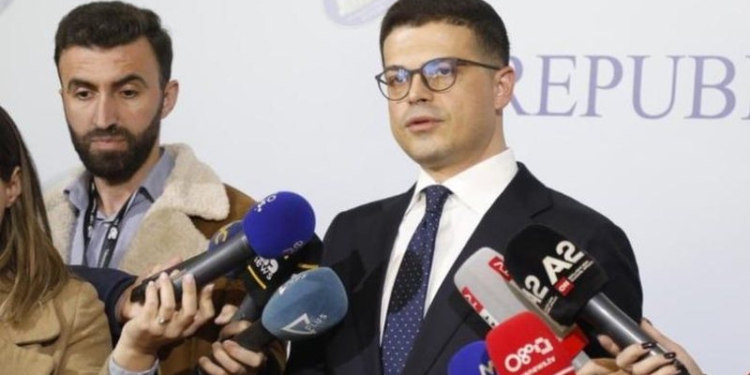 Ngjarja në Rinas: Në zonë nuk ndodhej ministri Vengu, por homologu malazez