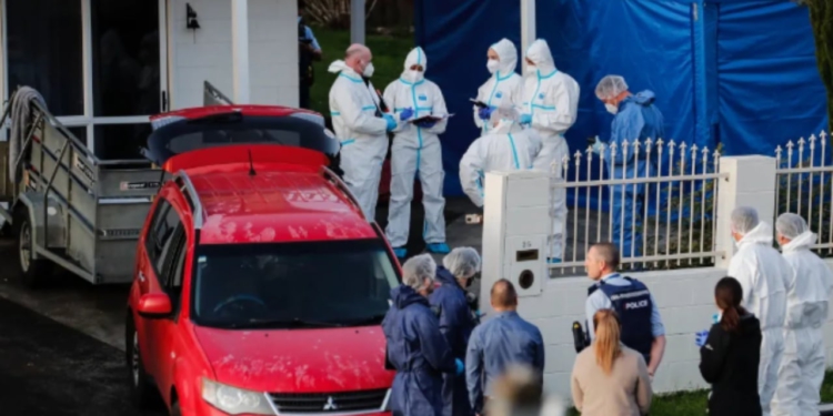 45 vjeçarja vrau fëmijët, i fshehu trupat në valixhe e ndryshoi identitet/ Masakra u zbulua nga çifti pasi bleu shtëpinë..