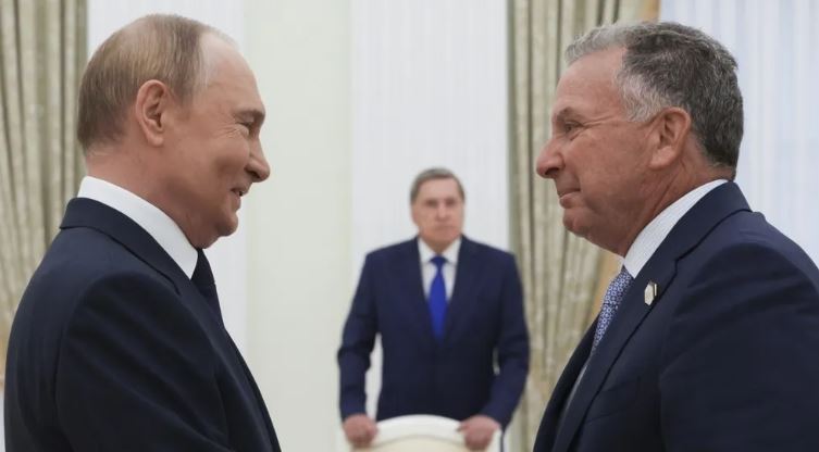 Gjueti globale për “dorën e padukshme”: Çfarë nxorri zbuluar telefonata Witkoff-Ushakov