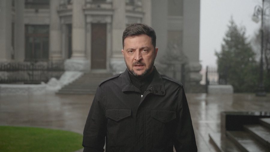 “Plani i paqes na merr territore”, Zelensky: Mund të humbasim dinjitetin ose SHBA