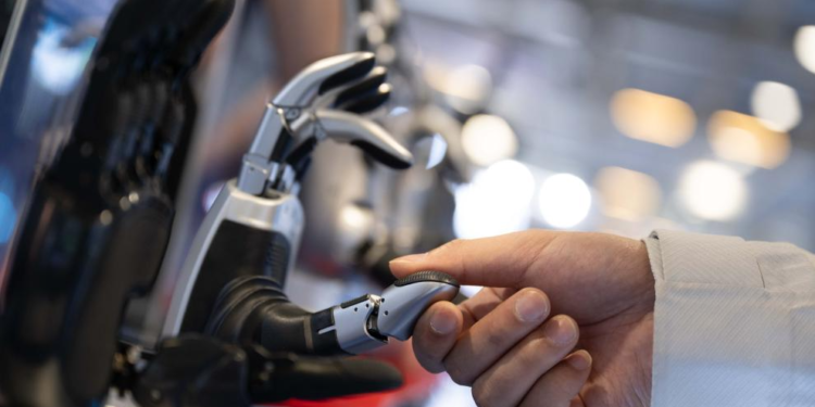 Zhvillohet në Makao ekspozita mbi makinat dhe elektronikën e inteligjencës artificiale