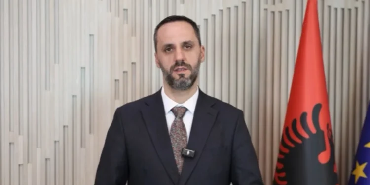 Qeveria miraton amnisti në fundvit/ 300 të burgosur përfitojnë lirinë, 900 të tjerë ulje dënimi