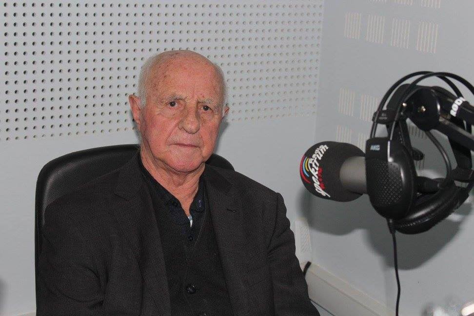 Lamtumirë Ismet Bellova! Ndahet nga jeta ikona e gazetarisë sportive shqiptare