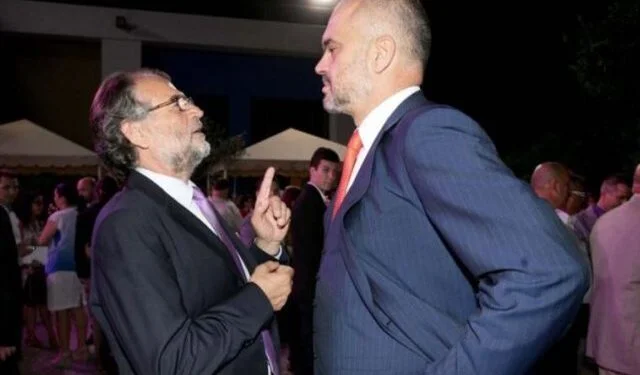 Një dekadë pas “ftohjes” së madhe, Edi Rama dhe Koço Kokëdhima darkojnë në restorant