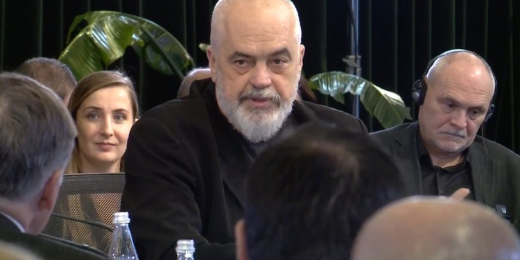 “Sot nuk parkon asnjë deputet në lulishte”, Rama: Sanksione nëse institucionet nuk japin informacion