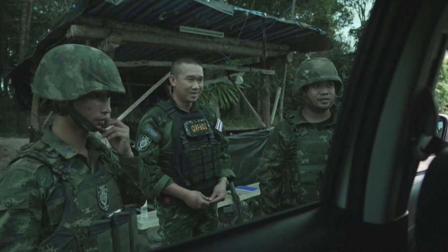 “E mbyll luftën me një telefonatë”, luftimet Tajlandë-Kamboxhia s’ndalen edhe pas armëpushimit të Trump