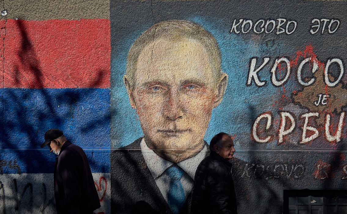 Britania shkurton ndihmën për Ballkanin Perëndimor: 40% më pak fonde kundër ndikimit rus