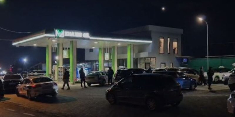 Kush është biznesmeni që u vra me dy plumba në kokë në Elbasan, pronari i një karburanti dhe rrjeti taksish