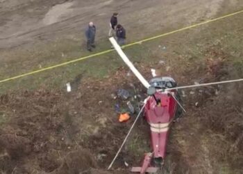Tronditëse në SHBA/ Dy helikopterë përplasen me njëri-tjetrin në New Jersey, një person humb jetën