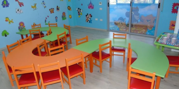 “Më dhunuan djalin”, 32-vjeçarja akuzon edukatoret e kopshtit, çfarë gjeti policia