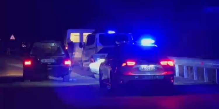 EMRI-Aksidenti tragjik në Maliq, makina përplas për vdekje këmbësorin/ Drejtuesi i mjetit punonjës policie(DETAJET)