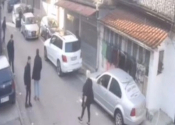 PAMJET-Parandalohet ngjarja e rëndë, sërish grupe të miturish konfliktohen me thika nëpër duar: Eja pas mësimit ‘sqarohemi’